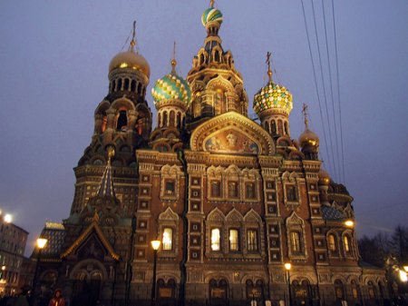 Неразрушимый Спас на Крови