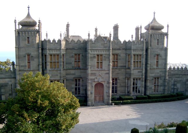 1341039932_8