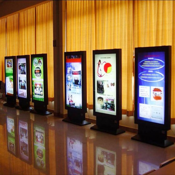 Scrolling_LED_Backlit_Light_Box_Billboard